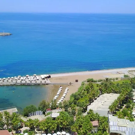 酒店 Oscar Beachfront & & Casino