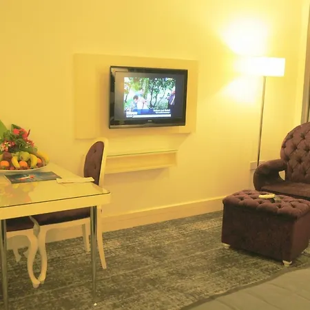 Oscar Beachfront & & Casino 酒店 4*